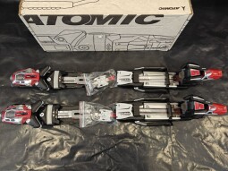ZJAZDOVÉ SENIORSKÉ VIAZANIE ATOMIC NEOX 3.10